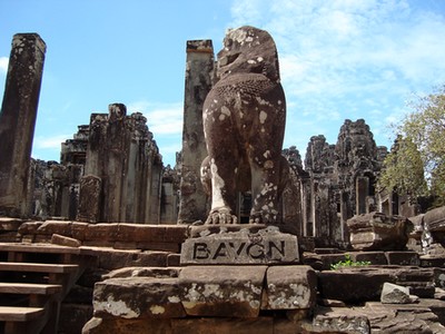 angkor bayon temple siem reap cambodia