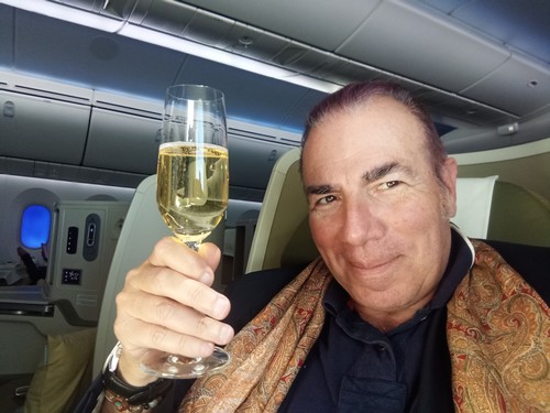 vietnam  airlines business class champagne