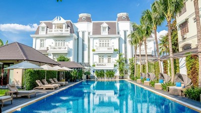 top 10 best luxury hotels in saigon ho chi minh city vietnam