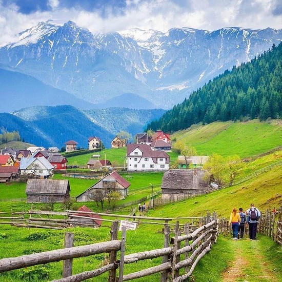 transylvania countryside mountains romania mystery dracula vlad tepes